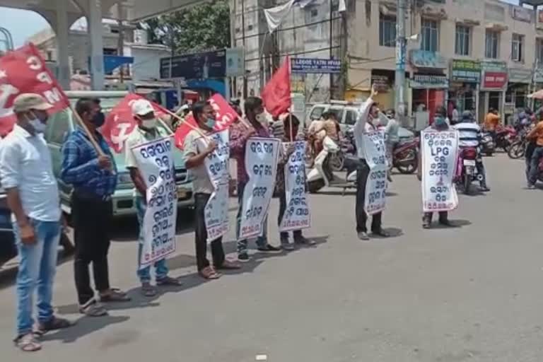 CPIM protest in puri