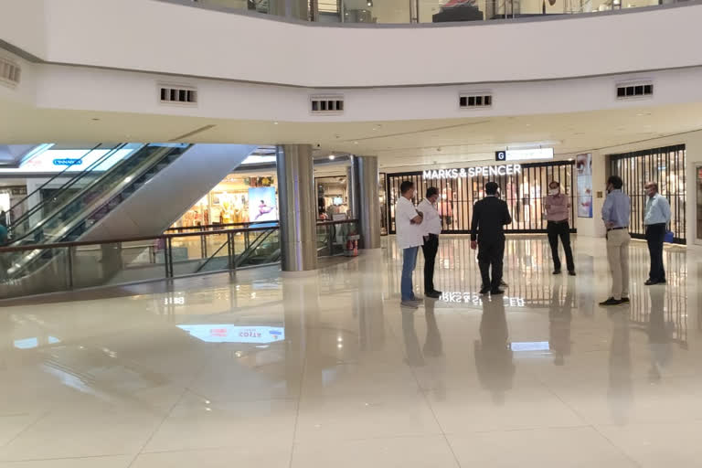 shopping centers malls open in delhi after corona second wave