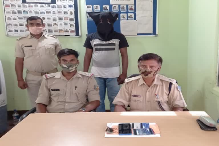 cyber-thug-arrested-in-deoghar