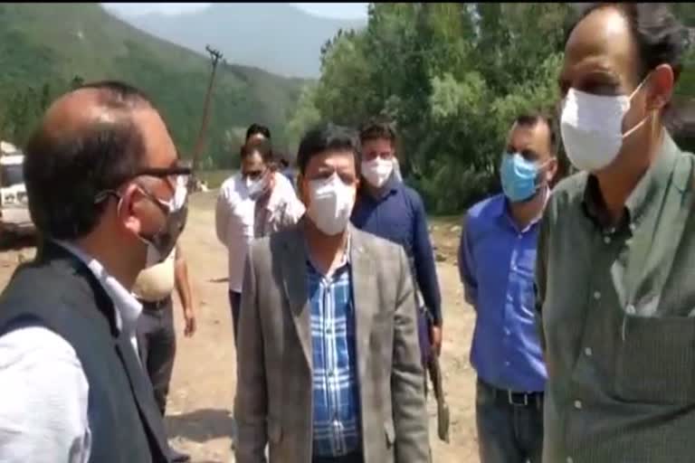 commissioner secretary forests visits wular lake