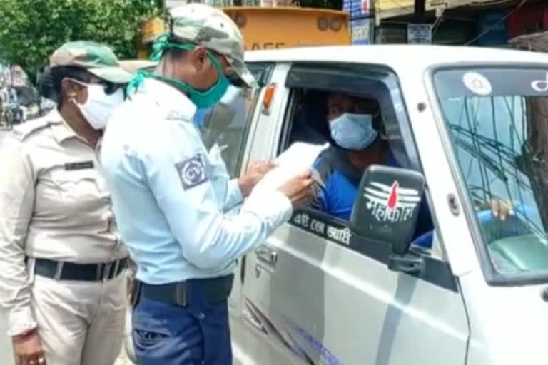 2 car drivers detained at siliguri for violating covid restrictions