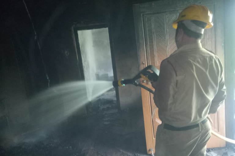 fire broke out in house of dabri village