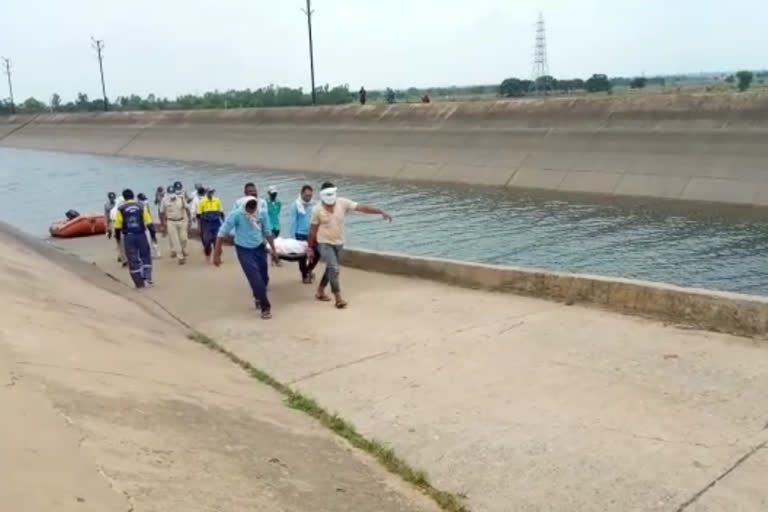 dead-body-of-girl-in-rewa-found-in-canal