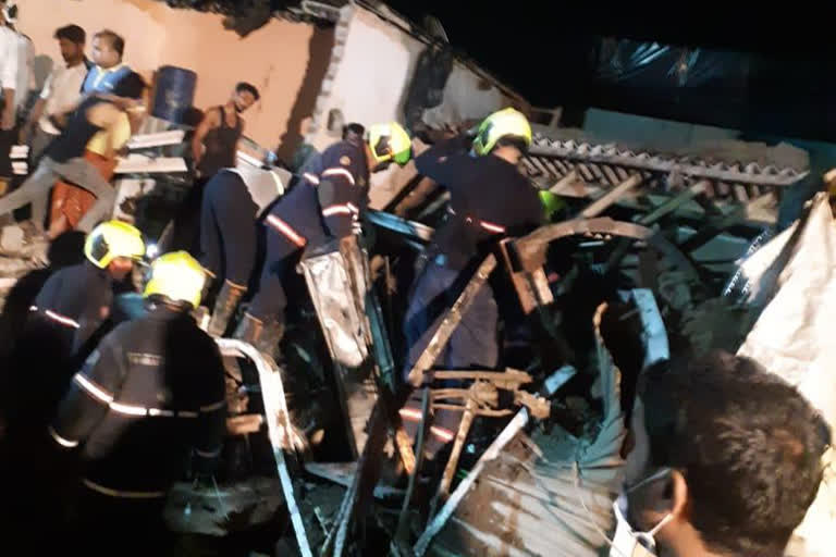 9 killed, several injured as a building collapses in Mumbai