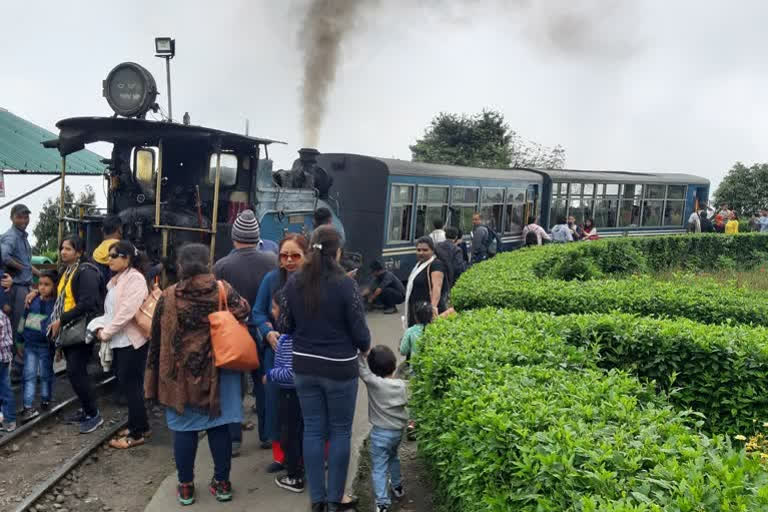 Darjeeling Himalayan Railway (DHR)