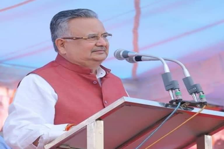 Raman Singh targets Bhupesh Baghel