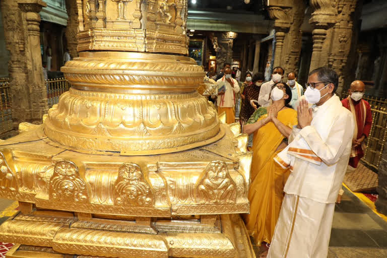 chief Justice N V Ramana visits tirumala