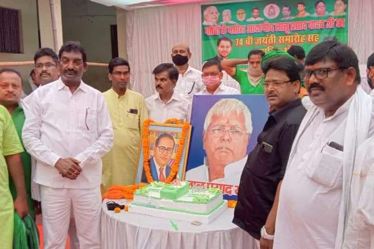 RJD MLA flaunts Covid guidelines On Lalu birthday