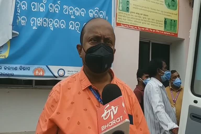 cuttack assistant health officer, covid situation in the district, କଟକରେ କମିଛି କୋରୋନା, ଅବହେଳା କଲେ ବ୍ୟାପିବ ସଂକ୍ରମଣ, କଟକରେ କୋରୋନା ଆକ୍ରାନ୍ତ