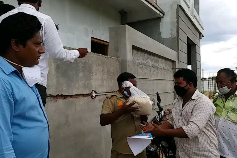 Distribution of rations to auto drivers