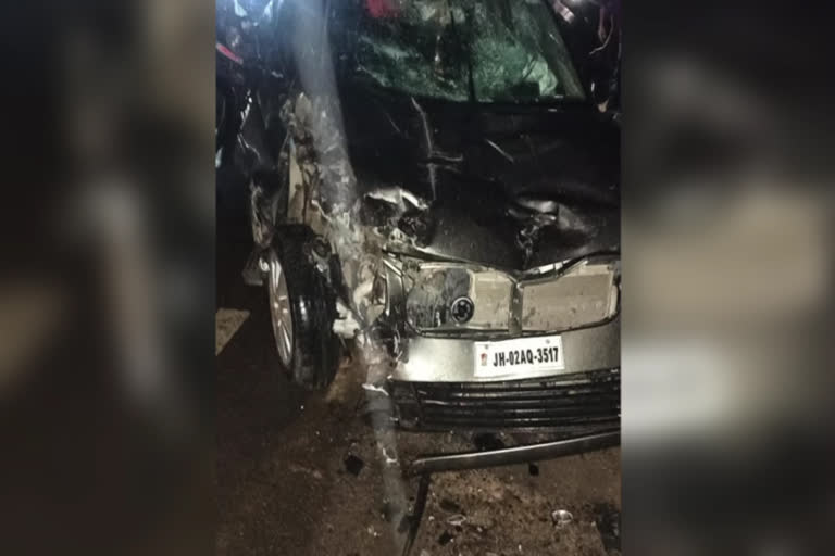 5 people injured in road accident in hazaribag