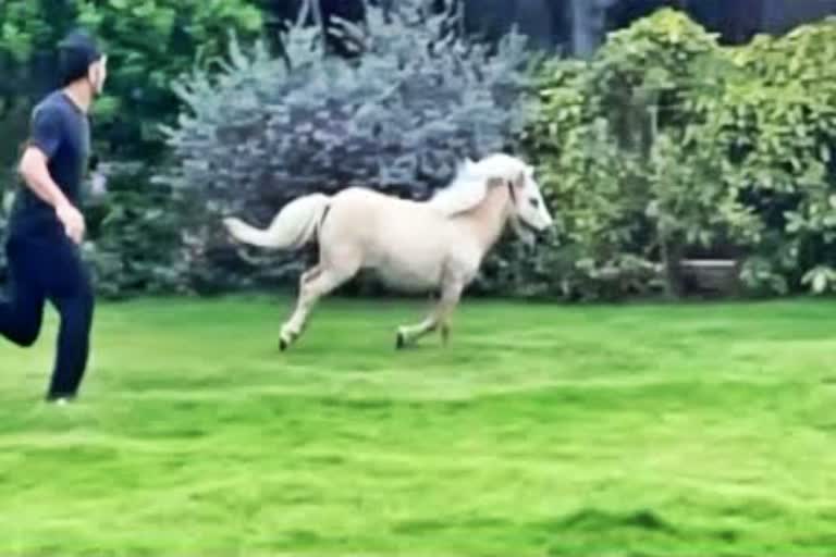 Sakshi Dhoni shared a video of MS Dhon races with a pony