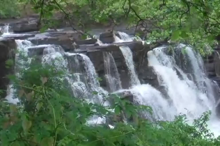 savdav waterfall