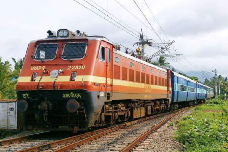 summer special train will run between gorakhpur-cst-gorakhpur