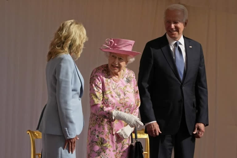 Biden says 'very gracious' queen 'reminded me of my mother'  Biden met Queen Elizabeth II  Jill Biden met Queen Elizabeth II  Jill Biden  Joe Biden  Joe Biden and Jill Biden met Queen Elizabeth II  Joe Biden statement on Queen Elizabeth II  എലിസബത്ത് രാജ്ഞി തന്‍റെ അമ്മയെ ഓര്‍മ്മിപ്പിച്ചു; ബൈഡന്‍റെ വെളിപ്പെടുത്തല്‍  എലിസബത്ത് രാജ്ഞി  എലിസബത്ത് രാജ്ഞി തന്‍റെ അമ്മയെ ഓര്‍മ്മിപ്പിച്ചു  ബൈഡന്‍റെ വെളിപ്പെടുത്തല്‍  ജോ ബൈഡൻ