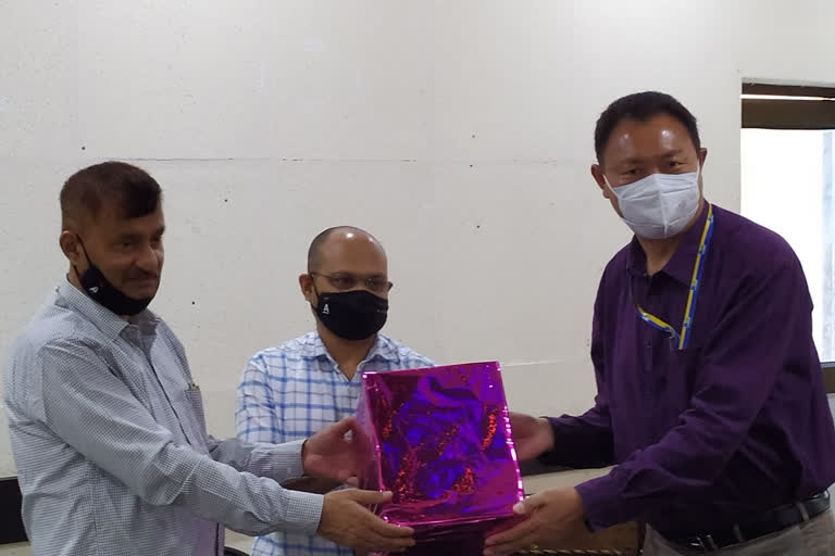 LIC donated PPE Kit to Barpeta administration