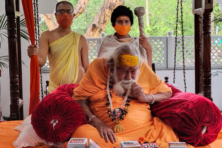 Shankaracharya Swami Swaroopanand Saraswati