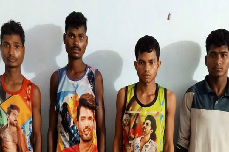 5 naxalites arrested