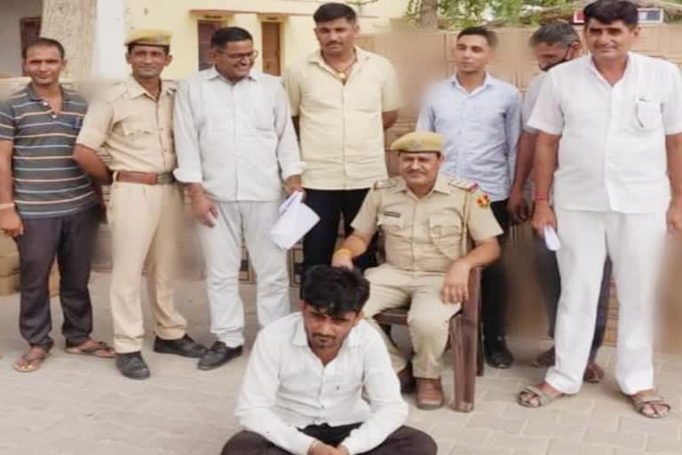 Truck full of illicit liquor seized,  barmer police action