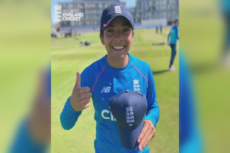 first black woman play test cricket for England  sophia dunkley  sophia dunkley makes history  സോഫിയ ഡൻക്ലി  ind vs englan woman test