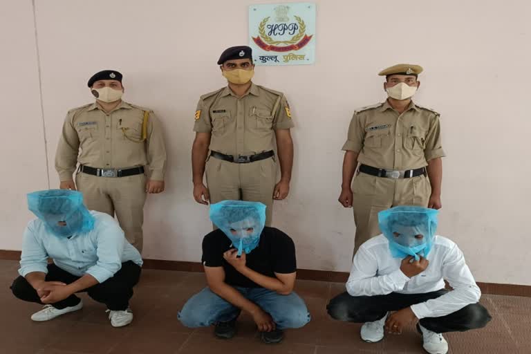 kullu-police-arrested-3-more-accused-in-vehicle-scam-in-maruti-showroom