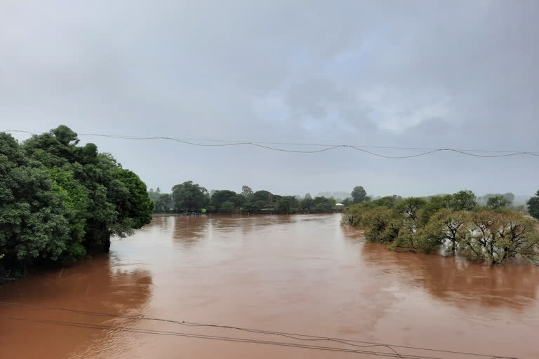 danger-level-crossed-by-panchganga-river-in-kolhapur