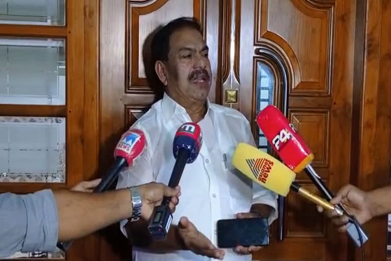 Mambaram Divakaran says he does not know about the incident where Sudhakaran trampled Pinarayi Vijayan  Mambaram Divakaran  k Sudhakaran  Pinarayi Vijayan  പിണറായി വിജയനെ ചവിട്ടി വീഴ്ത്തിയ സംഭവം അറിയില്ലെന്ന് മമ്പറം ദിവാകരൻ  കെ സുധാകരൻ  പിണറായി വിജയൻ  മമ്പറം ദിവാകരൻ