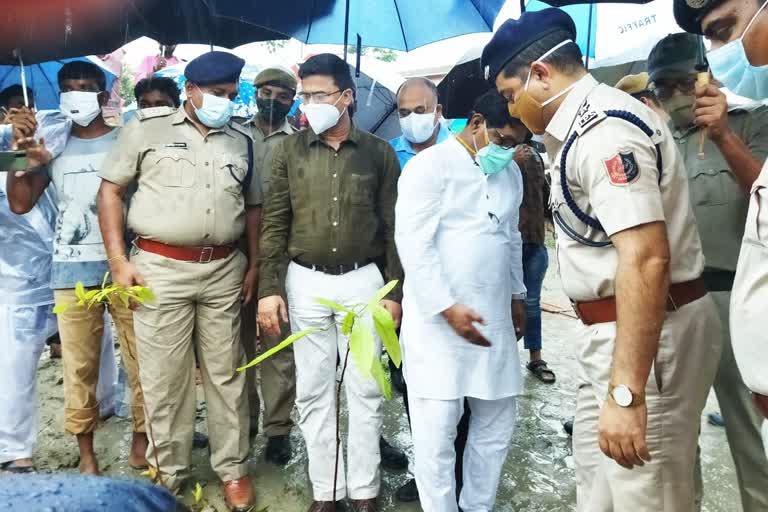 Sundarbans police has taken initiative to plant 40,000 mangrove trees