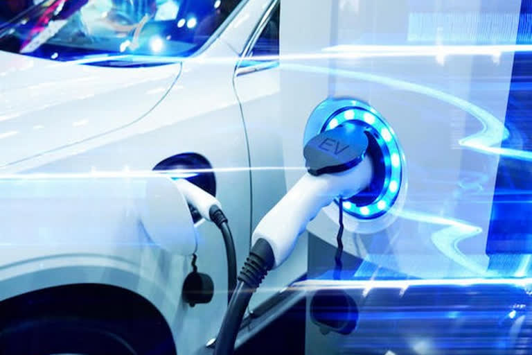 India develops technology to double the life of electric vehicle batteries