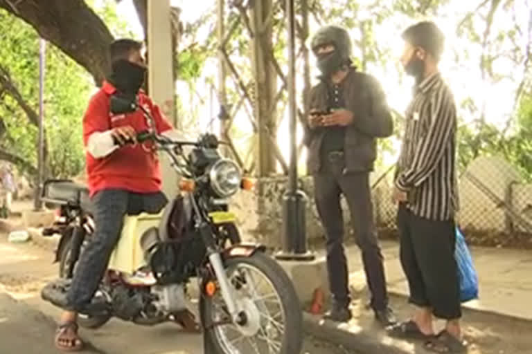 Food lovers gift motorbike to delivery executive in Hyderabad