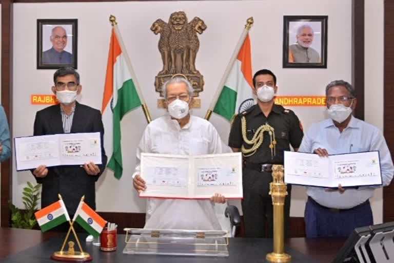 governer bishwabushna harichandan inaugrates postal cover on yoga day