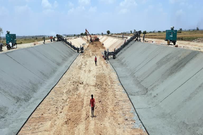 unfinished sub-canals Works in Bellary