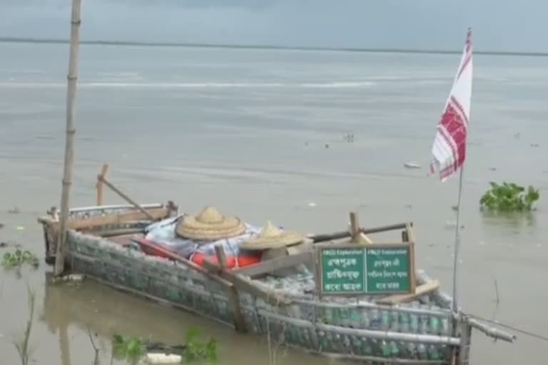 guy-from-dibrugarh-assam-is-traveling-river-brahmaputra-with-a-plastic-bottle-boat