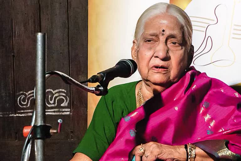 Carnatic musician Parashala B. Ponnammal  Parashala B. Ponnammal  Parashala B. Ponnammal has passed away  പാറശ്ശാല ബി.പൊന്നമ്മാള്‍  കര്‍ണാടക സംഗീതജ്ഞ പാറശ്ശാല ബി.പൊന്നമ്മാള്‍  ചിത്തിരതിരുനാള്‍ ബാലരാമവര്‍മ്മ  സ്വാതി തിരുനാള്‍ സംഗീത കോളജ്  Swathi Thirunal College of Music  ചെമ്പൈ സംഗീതോത്സവം  നവരാത്രി സംഗീതോത്സം