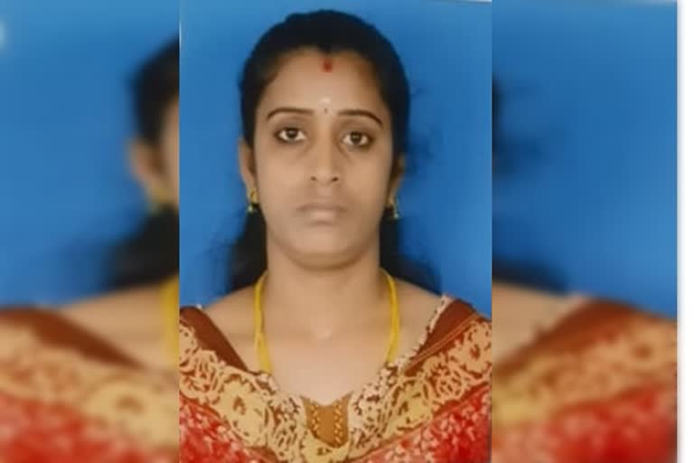 மனைவியை அடித்து கொலை செய்த கணவன்