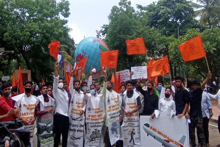 Abvp agitation MIT pune