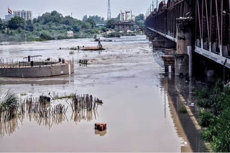 third and final phase of making reservoir in yamuna flood plain