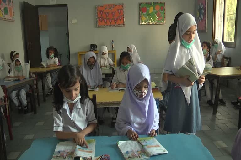 Karachi reopens schools