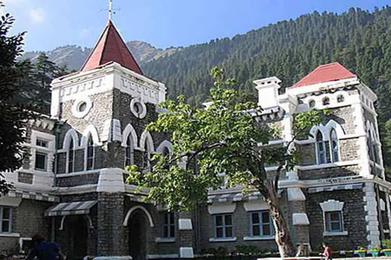 Uttarakhand HC  COVID-19 preparedness  Uttarakhand HC reprimands state govt  കൊവിഡ് മൂന്നാം തരംഗം  ഡെറാഡൂൺ  ഉത്തരാഖണ്ഡ് സര്‍ക്കാർ  കെവിഡ് വാക്സിൻ  covid vaccine