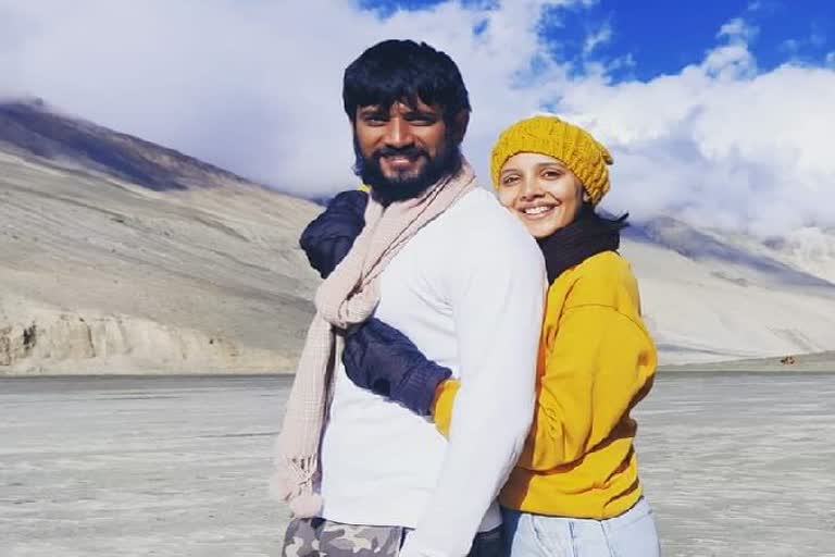 actors-darling-krishna-and-milana-nagaraju-in-ladakh