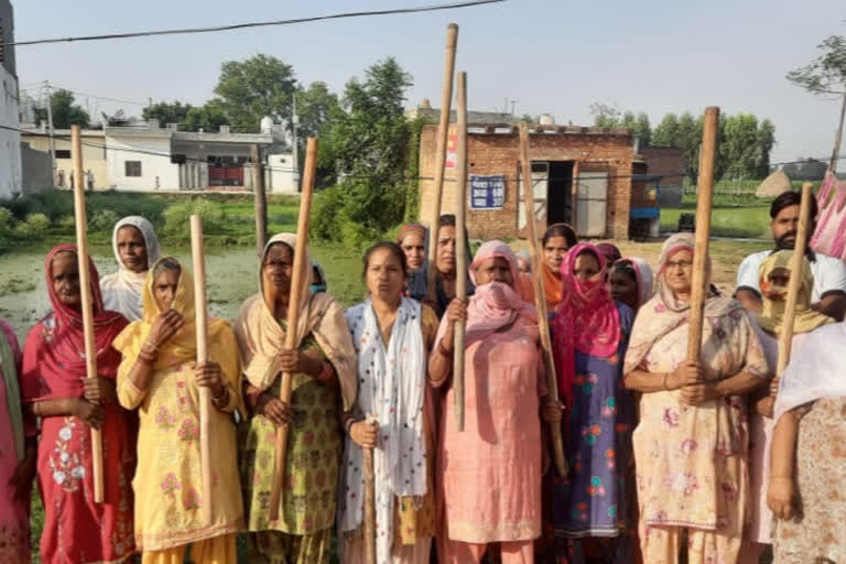 yamunanagar protest liquor shop