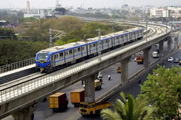 metro-train-service