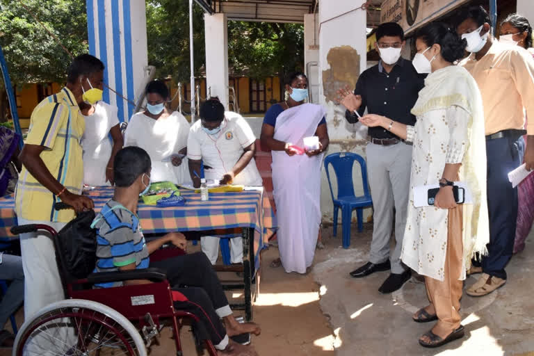 றப்பு கரோனா தடுப்பூசி முகாம்