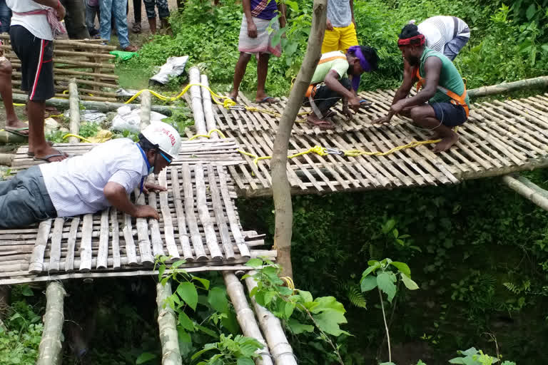 dead-body-found-in-a-illegal-mines-at-asansol