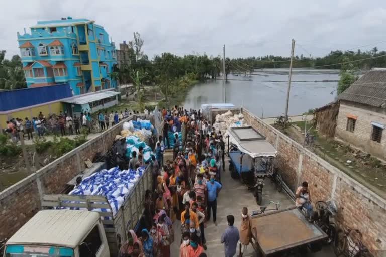 wb_kol_spl_sundarban block worst hit by cyclone_wbur10001