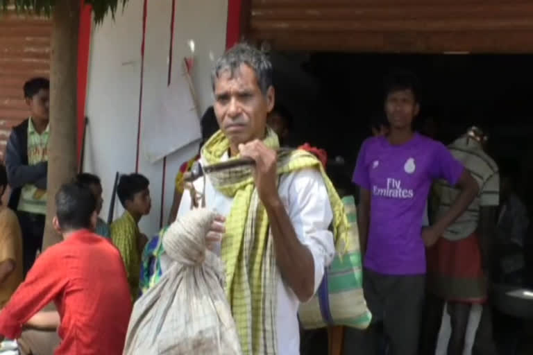 ration-stored-in-40-pds-shop-of-kanker-and-narayanpur-before-rain