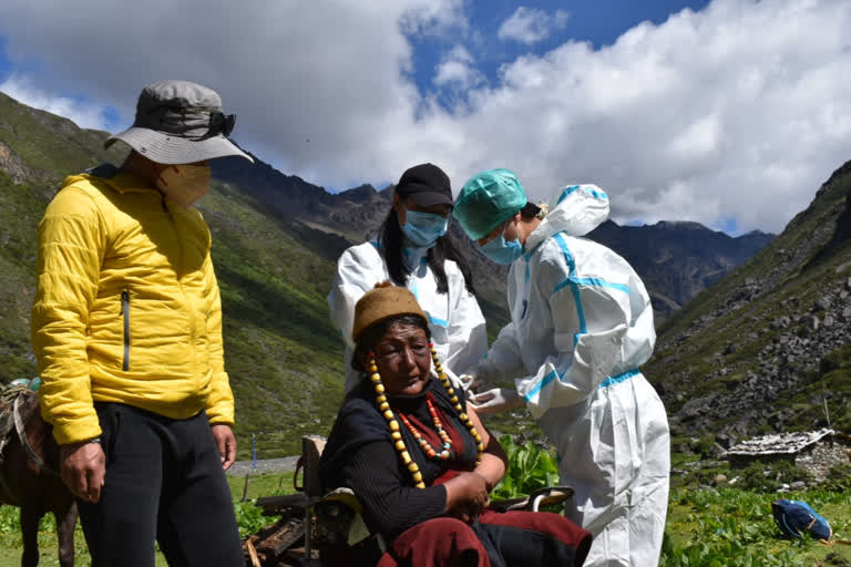 Vaccination drive at Indo Tibbet Border area