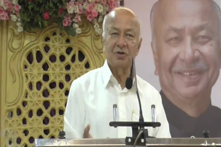 Sushil Kumar Shinde