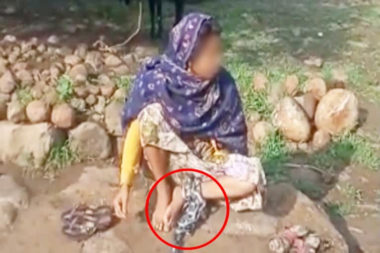 Husband tied his wife with iron chains,  Rajasthan Latest News