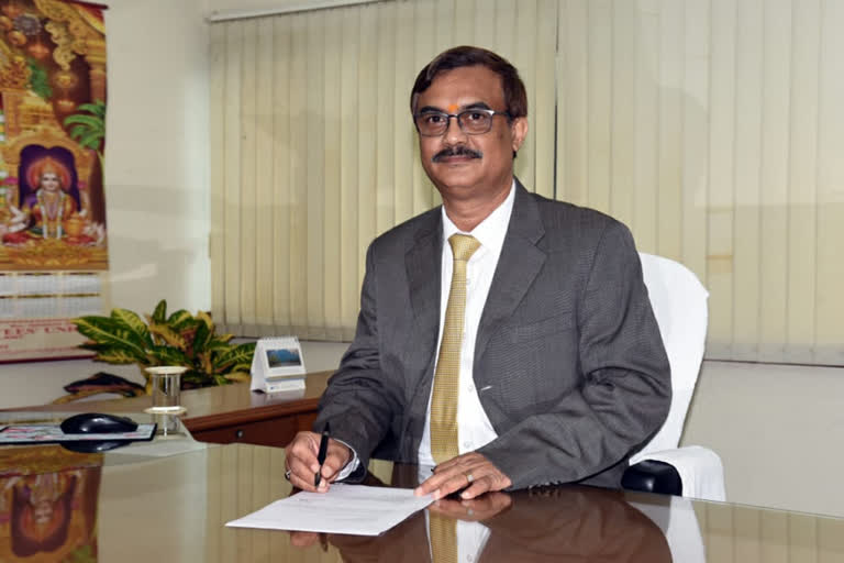 vizag steel in charge cmd appointed